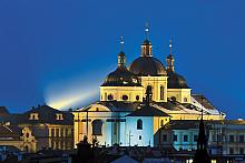 A trinity of domes crowns the church of St. Michael, source: Archiv Vydavatelství MCU s.r.o., photo by: Libor Sváček